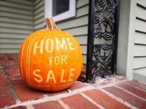 home for sale pumpkin carved
